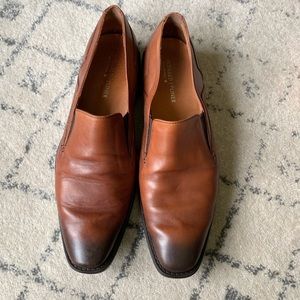 Donald J Pliner made in Italy leather loafer.